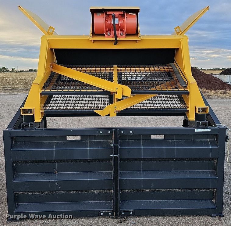 image for item MH9430 Paladin Industrial US70  vibratory screen