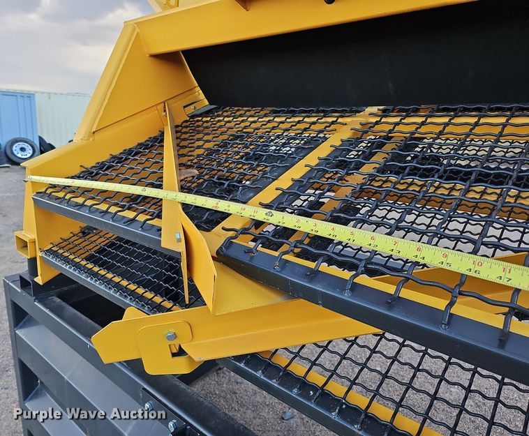 image for item MH9430 Paladin Industrial US70  vibratory screen