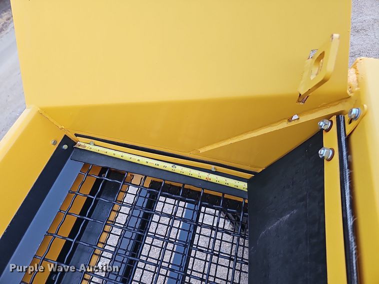 image for item MH9430 Paladin Industrial US70  vibratory screen