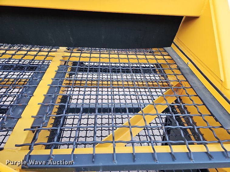 image for item MH9430 Paladin Industrial US70  vibratory screen