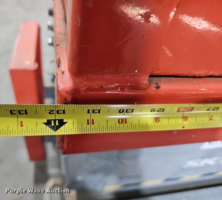 image for item MH9478 2016 Skyjack 4626  scissor lift