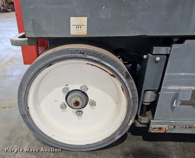 image for item MH9478 2016 Skyjack 4626  scissor lift