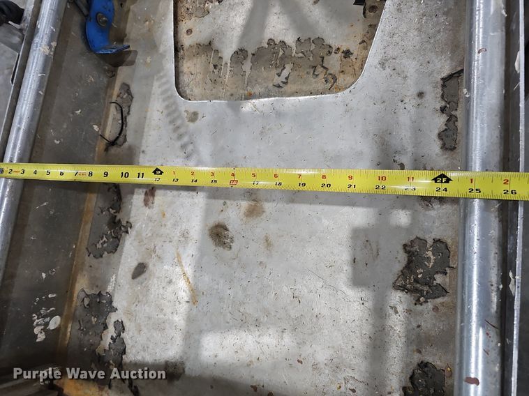 image for item MH9480 2014 Genie GR-20  vertical lift