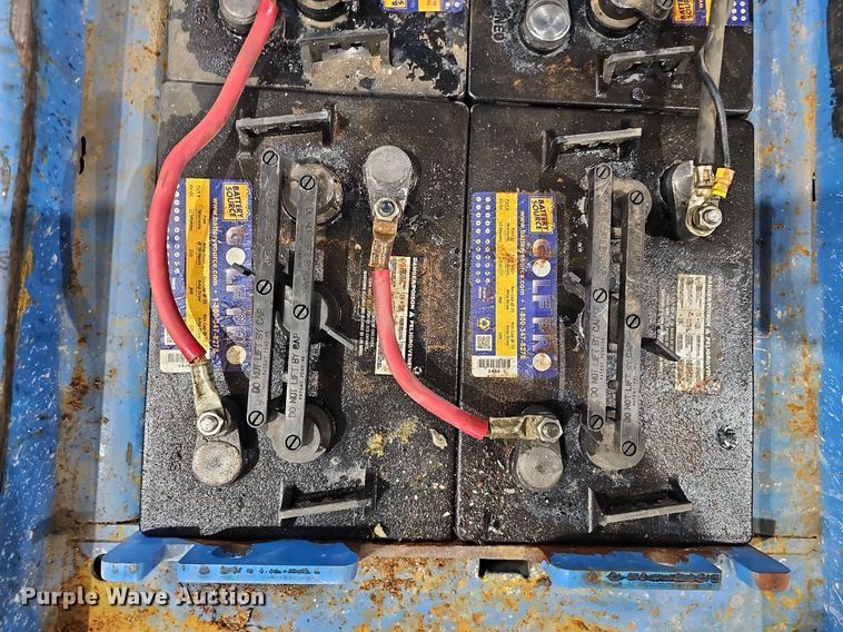 image for item MH9480 2014 Genie GR-20  vertical lift