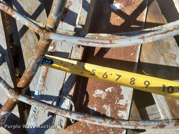 image for item MI9800 (3) concrete trowels