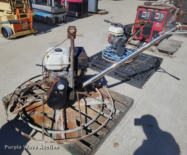 image for item MI9800 (3) concrete trowels