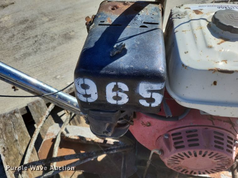 image for item MI9800 (3) concrete trowels