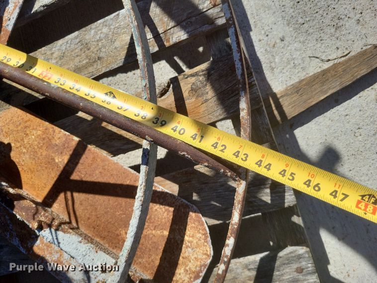 image for item MI9800 (3) concrete trowels