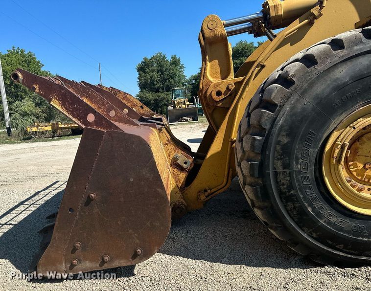 image for item MQ9317 1982 Caterpillar 980C  wheel loader