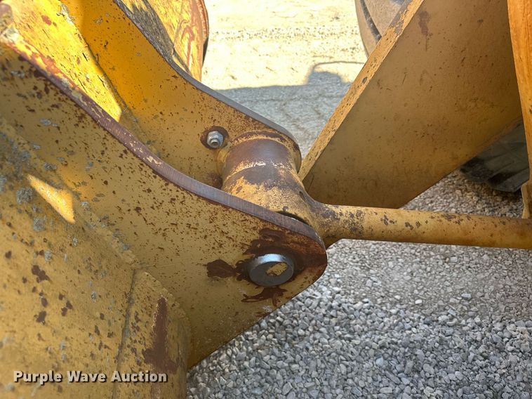 image for item MQ9317 1982 Caterpillar 980C  wheel loader