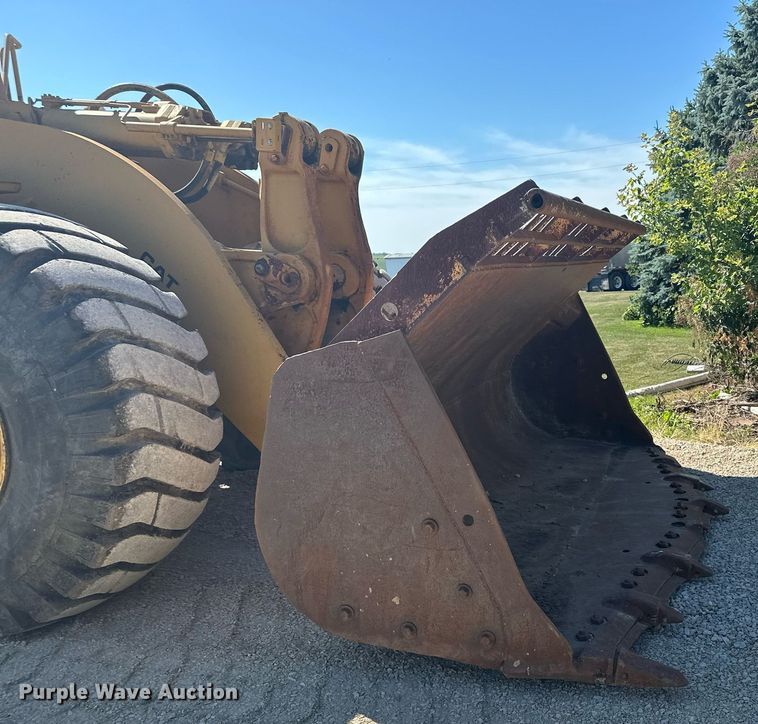 image for item MQ9317 1982 Caterpillar 980C  wheel loader