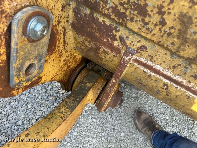 image for item MQ9317 1982 Caterpillar 980C  wheel loader