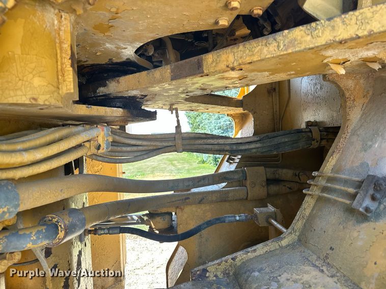 image for item MQ9317 1982 Caterpillar 980C  wheel loader