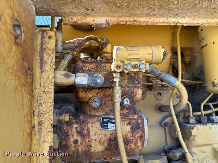 image for item MQ9317 1982 Caterpillar 980C  wheel loader