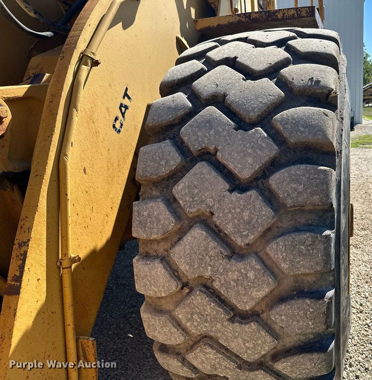 image for item MQ9317 1982 Caterpillar 980C  wheel loader
