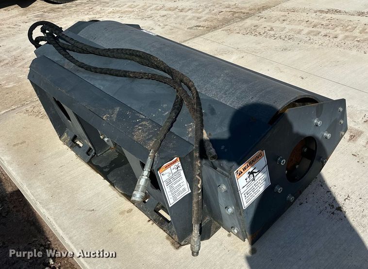 image for item MQ9440 Wolverine  60" W skid steer vibratory roller