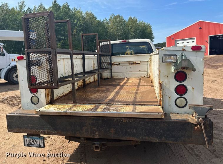 image for item MQ9441 2000 Ford F450 Super Duty  utility / service truck