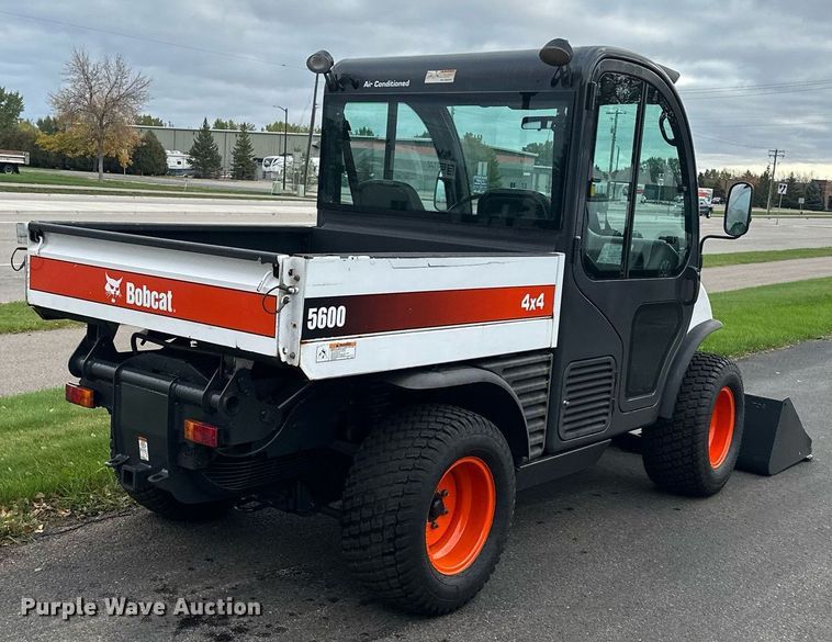 image for item MQ9475 2014 Bobcat 5600  utility vehicle