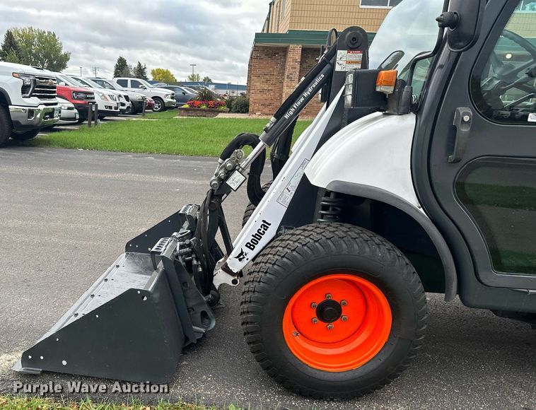 image for item MQ9475 2014 Bobcat 5600  utility vehicle