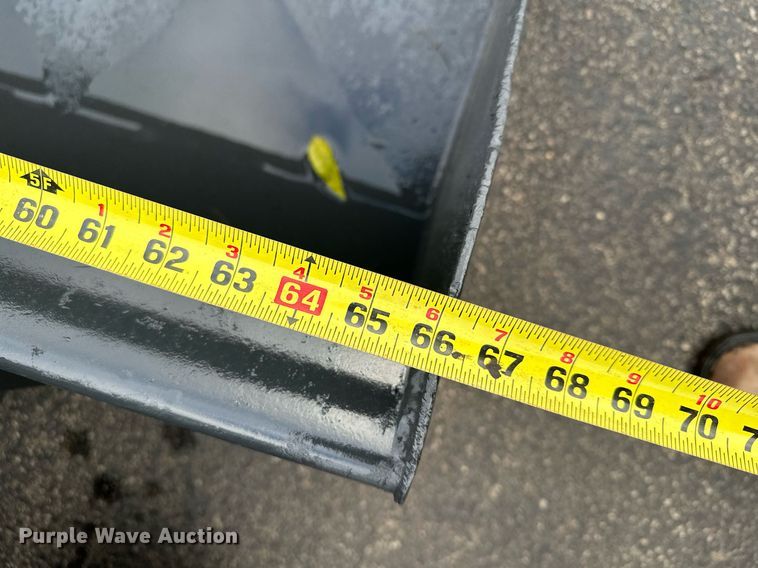 image for item MQ9475 2014 Bobcat 5600  utility vehicle