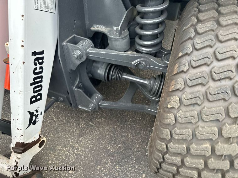 image for item MQ9475 2014 Bobcat 5600  utility vehicle