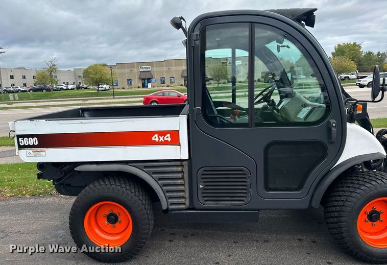 image for item MQ9475 2014 Bobcat 5600  utility vehicle