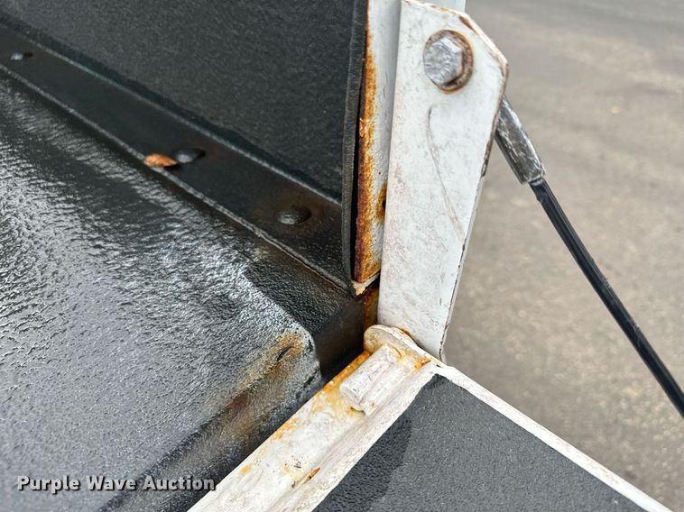 image for item MQ9475 2014 Bobcat 5600  utility vehicle