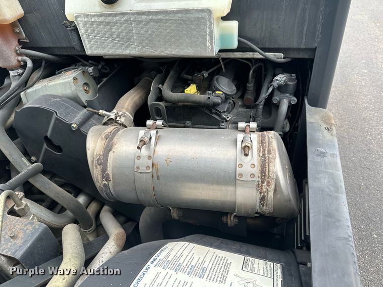 image for item MQ9475 2014 Bobcat 5600  utility vehicle