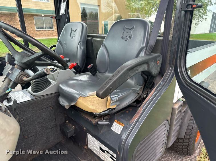 image for item MQ9475 2014 Bobcat 5600  utility vehicle