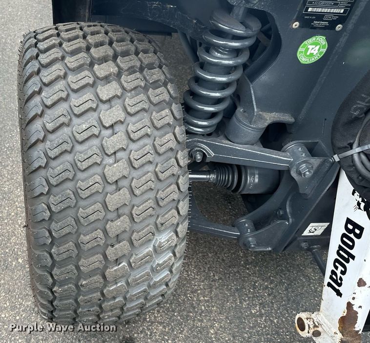 image for item MQ9475 2014 Bobcat 5600  utility vehicle