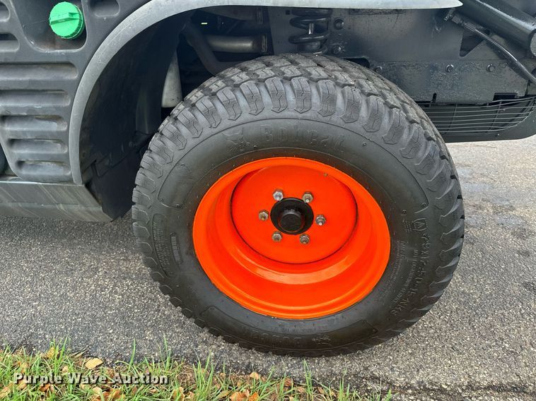 image for item MQ9475 2014 Bobcat 5600  utility vehicle