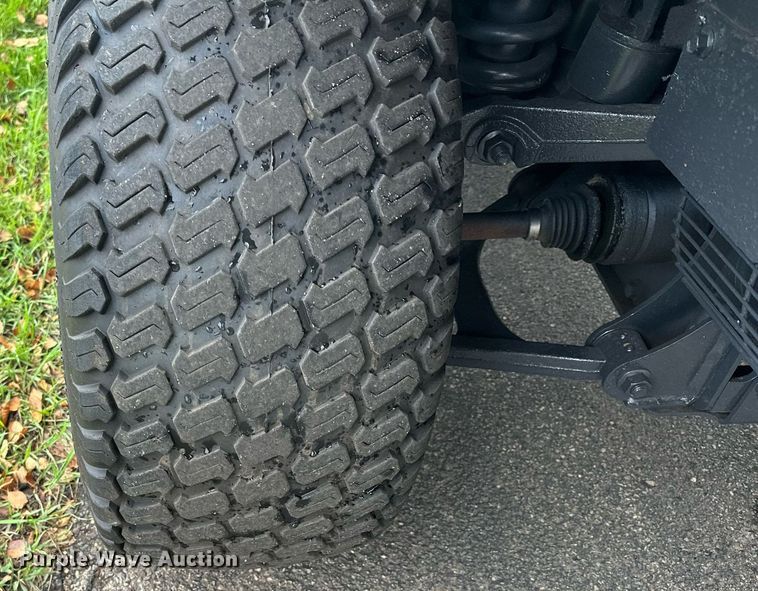 image for item MQ9475 2014 Bobcat 5600  utility vehicle