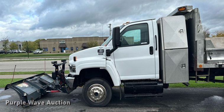 image for item MQ9477 2008 Chevrolet C5500  dump truck