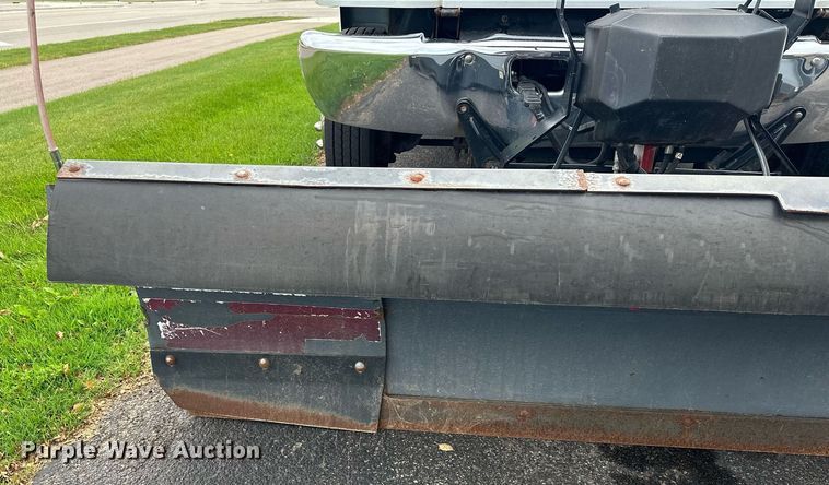 image for item MQ9477 2008 Chevrolet C5500  dump truck