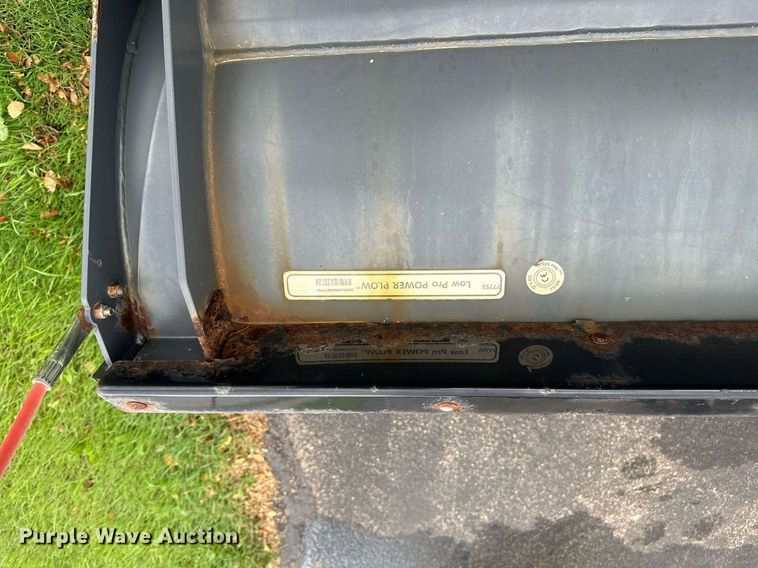 image for item MQ9477 2008 Chevrolet C5500  dump truck