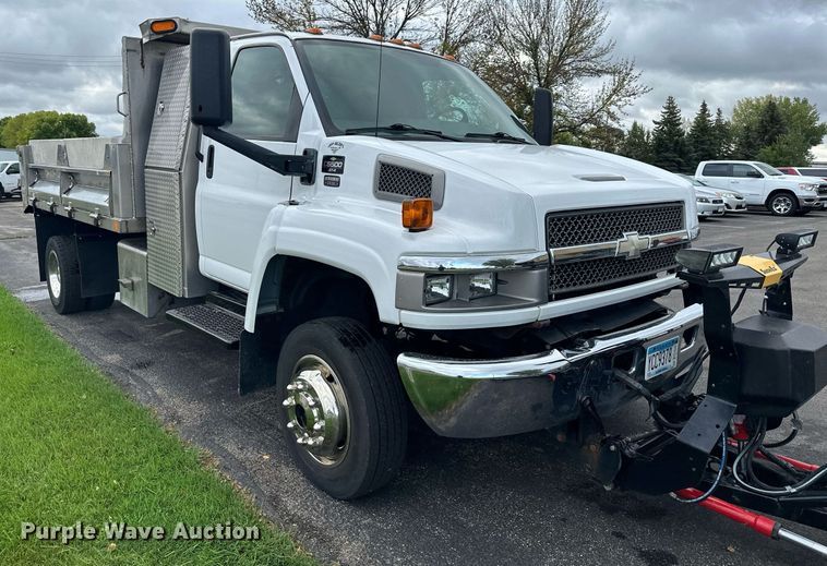 image for item MQ9477 2008 Chevrolet C5500  dump truck