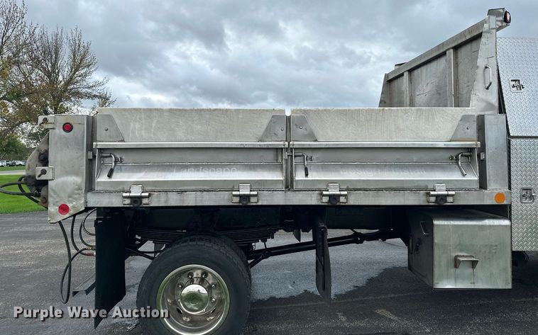 image for item MQ9477 2008 Chevrolet C5500  dump truck