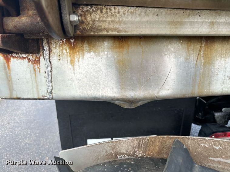 image for item MQ9477 2008 Chevrolet C5500  dump truck