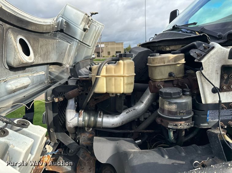 image for item MQ9477 2008 Chevrolet C5500  dump truck