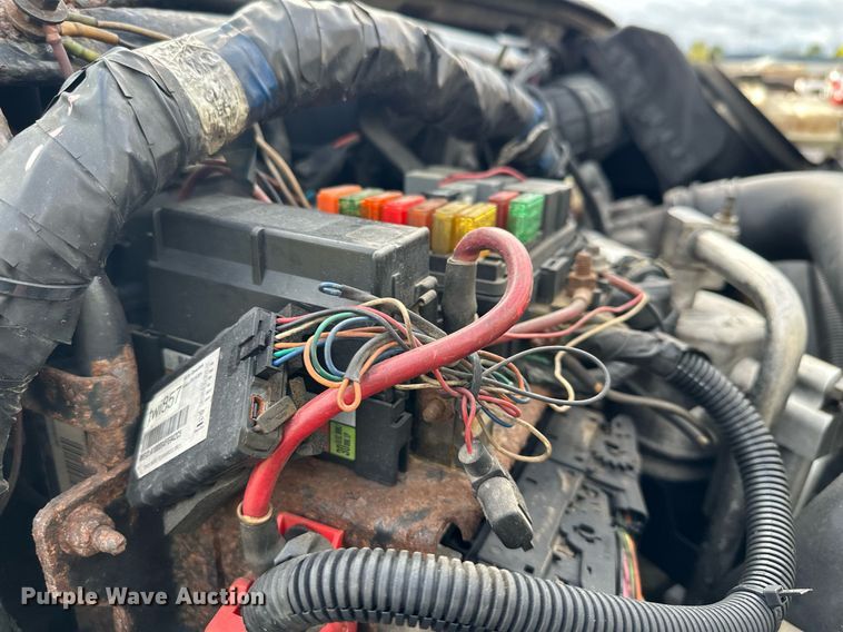 image for item MQ9477 2008 Chevrolet C5500  dump truck