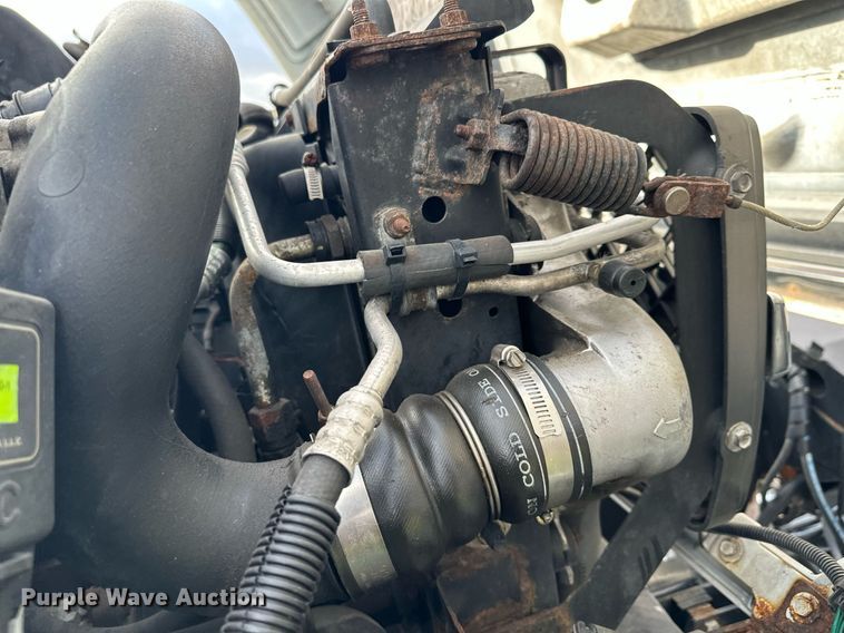 image for item MQ9477 2008 Chevrolet C5500  dump truck