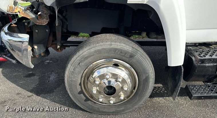 image for item MQ9477 2008 Chevrolet C5500  dump truck