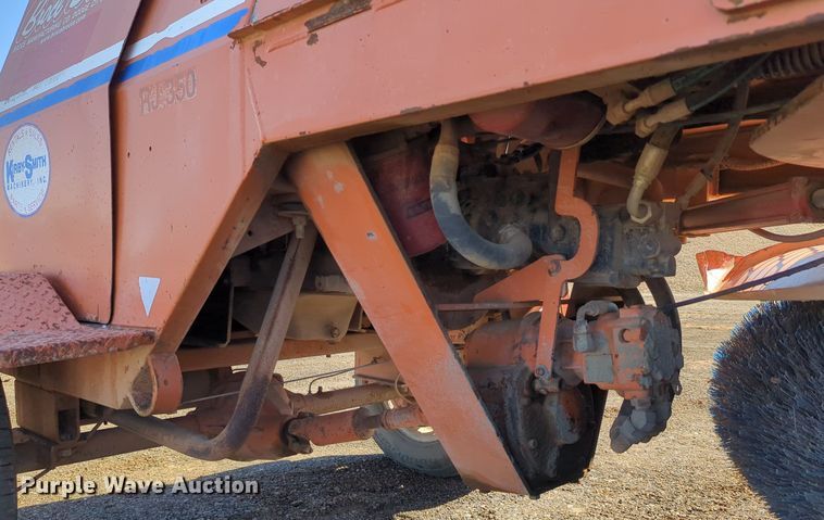 image for item MX9462 Broce RJ350  broom