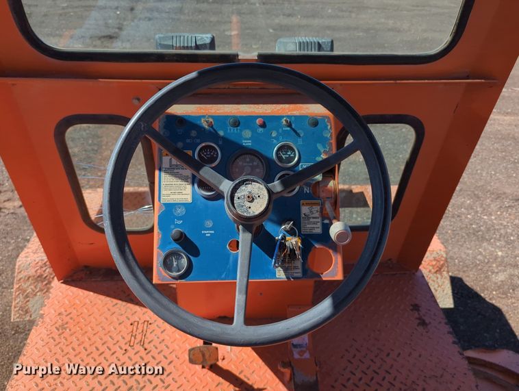 image for item MX9462 Broce RJ350  broom