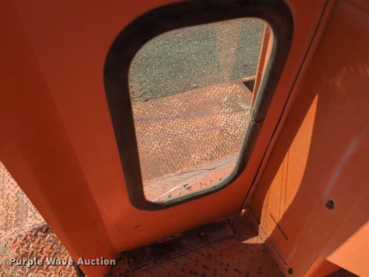 image for item MX9462 Broce RJ350  broom