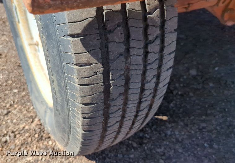 image for item MX9462 Broce RJ350  broom