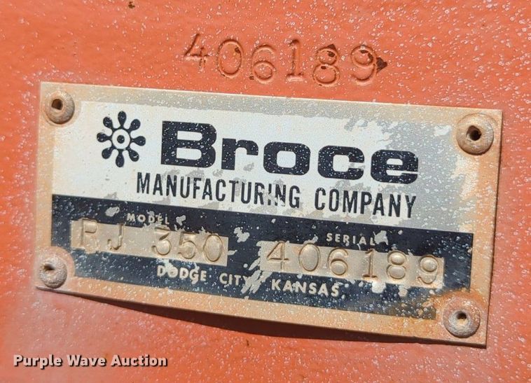 image for item MX9462 Broce RJ350  broom