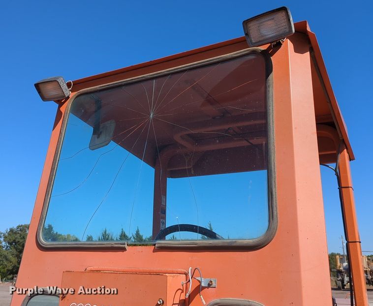 image for item MX9466 Broce KR350 broom