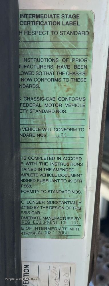 image for item NA9242 2001 International 2674  crane truck