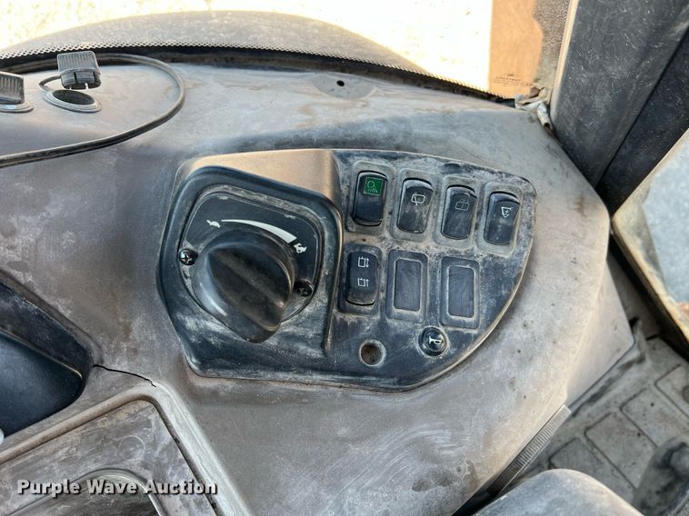 image for item NA9243 2010 Case 580 Super N  backhoe